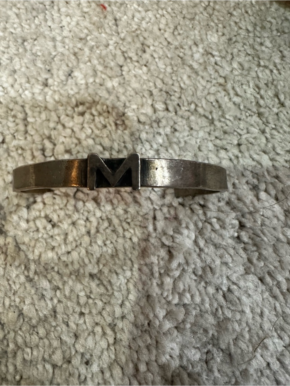 Cuff M